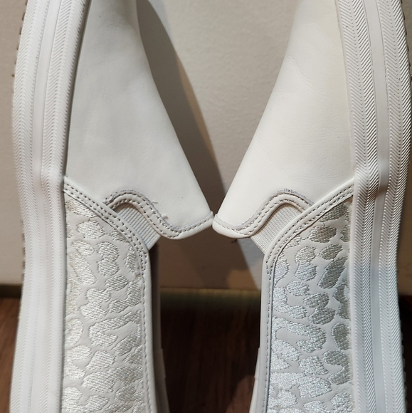 Women's Kate Spade Keds, Size 11 - Picture 10 of 13